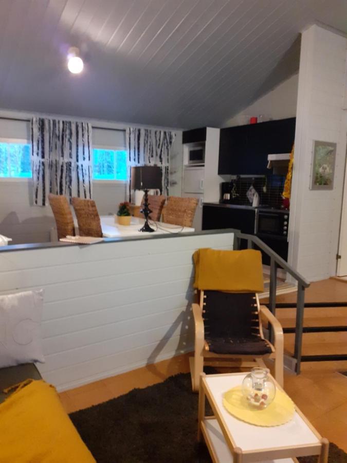 Lomakylae Atimo Villa Alakitka Buitenkant foto