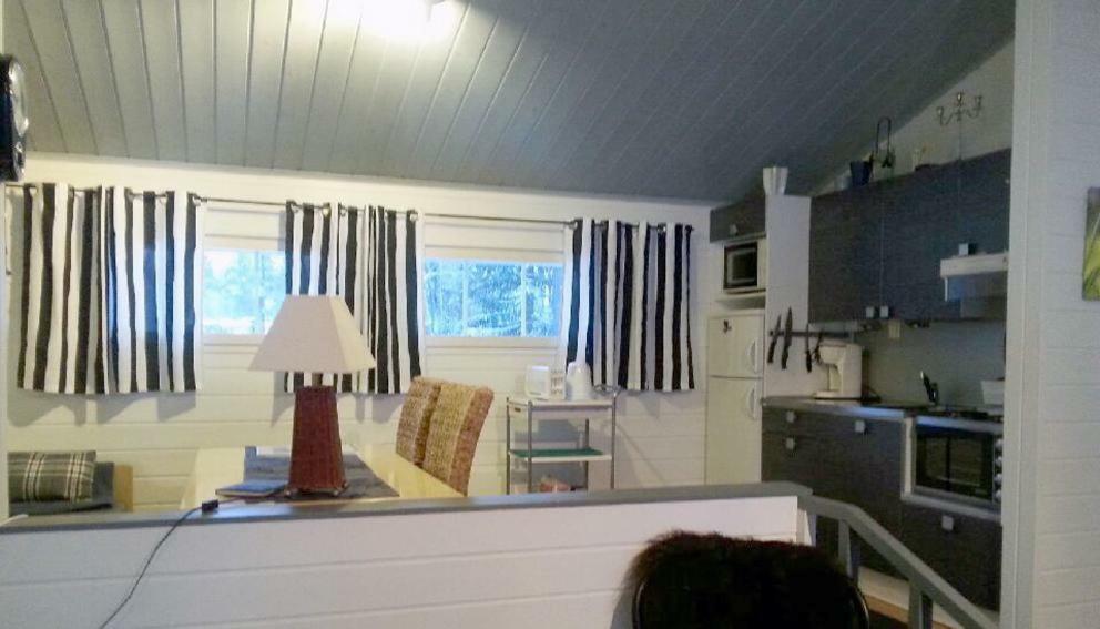 Lomakylae Atimo Villa Alakitka Buitenkant foto
